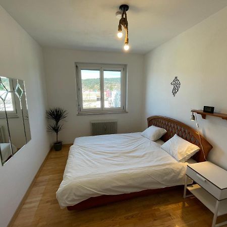 Spacious 3Bd Top Floor Flat Close To Lake Klagenfurt am Woerthersee ภายนอก รูปภาพ