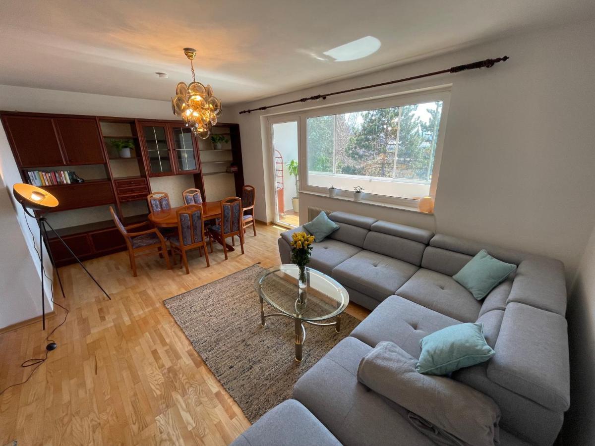 Spacious 3Bd Top Floor Flat Close To Lake Klagenfurt am Woerthersee ภายนอก รูปภาพ