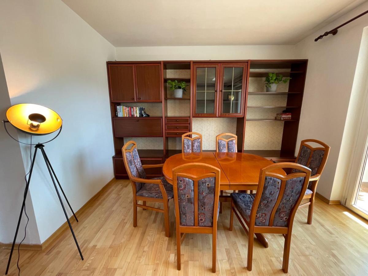 Spacious 3Bd Top Floor Flat Close To Lake Klagenfurt am Woerthersee ภายนอก รูปภาพ